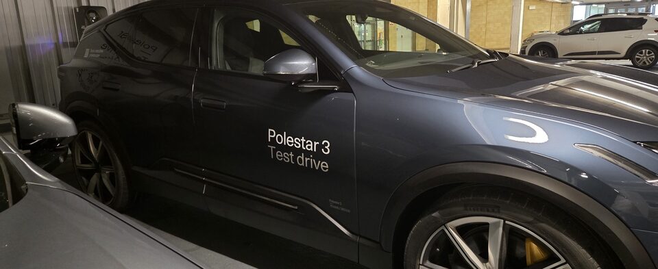 Finished Polestar Test-Drive Vehicle Graphics project photo 4 of 7
